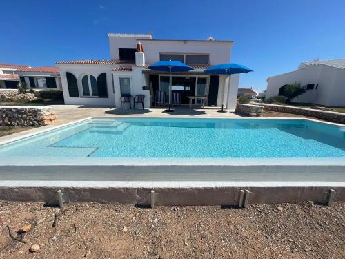 Binisamar Infinity Pool over the sea Binisamar Infinity Pool over the sea