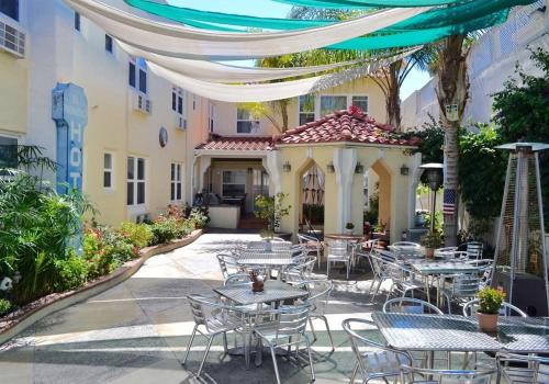 El Primero Boutique Hotel - image 10