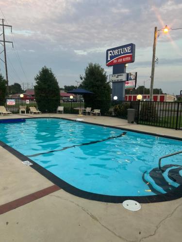 Fortune Inn And Suites Newport