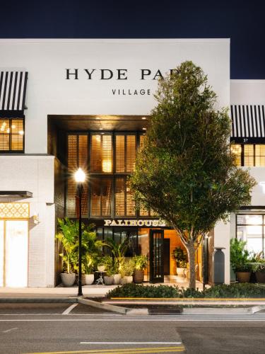 Exterior view, Palihouse Hyde Park Village in West Tampa