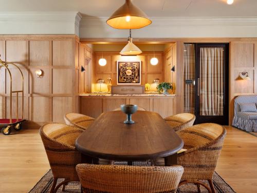Facilities, Palihouse Hyde Park Village in West Tampa
