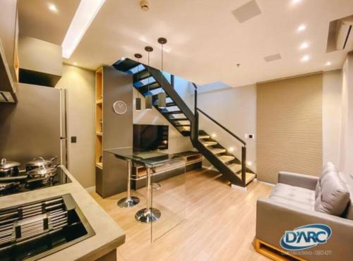 Loft Duplex Luxo Mobiliado