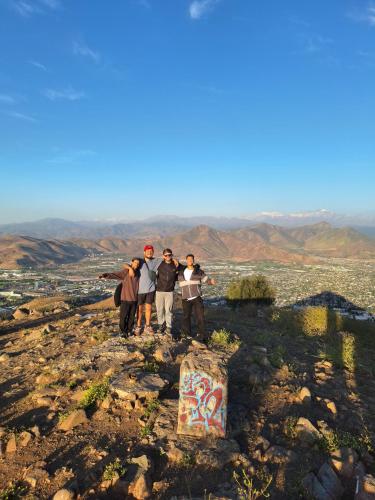 Tempat Menarik Berhampiran, Backpackers House - Near The Airport in Santiago