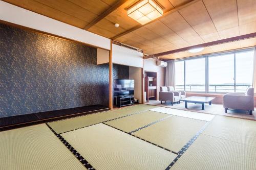 Luxury Japanese Style Family Room - Non-Smoking