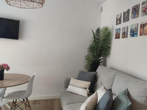 Apartamento Platja d'Aro, 2 dormitorios, 3 personas - ES-209-73