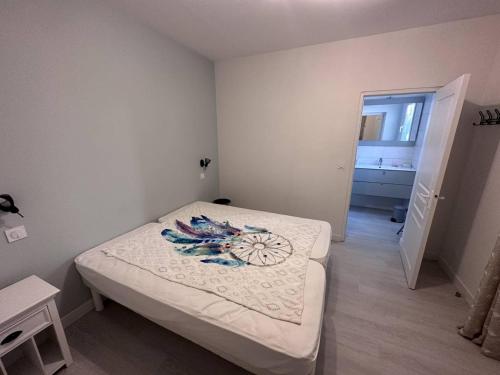 Villa contemporaine 8/9 pers avec piscine & clim proche plages - 4 étoiles - FR-1-768-43 - image 2