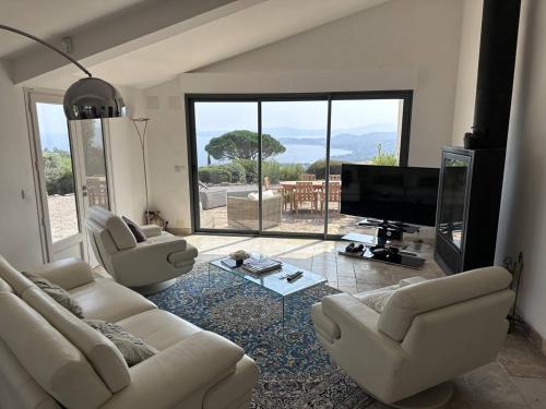 Villa Les Issambres, 4 pièces, 6 personnes - FR-1-768-45 - Location, gîte - Roquebrune-sur-Argens