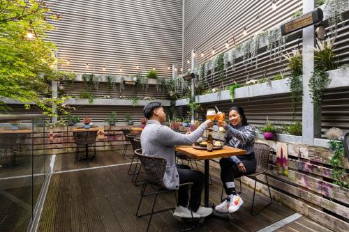 Hotel Indigo Antwerp City Centre an IHG Hotel - image 2