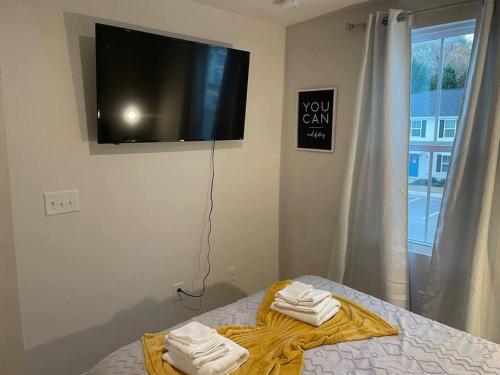 Family friendly home WiFi modern comfort in Greenville, USA
