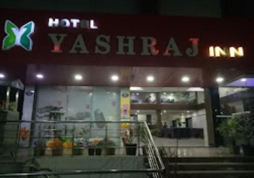 Hotel Yashraj Inn Beed