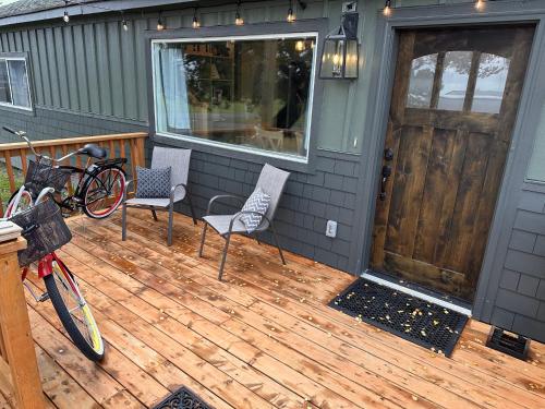 Willapa Bay House (dot) Com in Tokeland