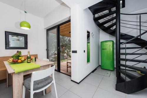 Facilities, Villa Sun House - Happy Rentals in Dragove