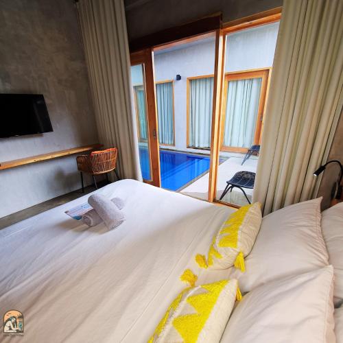 1 queen bed