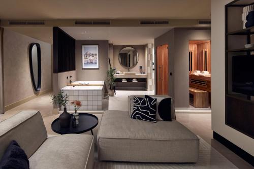 Van der Valk Hotel Breukelen - image 10