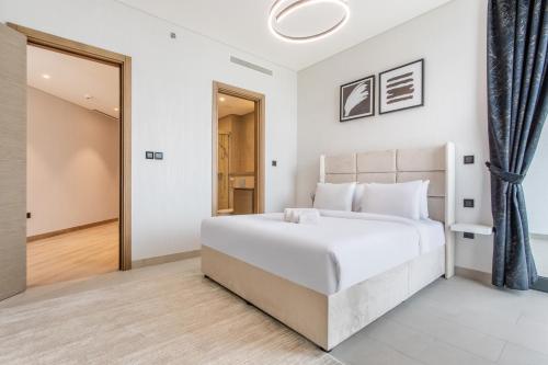 STAY BY LATINEM Luxury 2BR Holiday Home W2703 near Burj Khalifa, Dubai (foto 9)