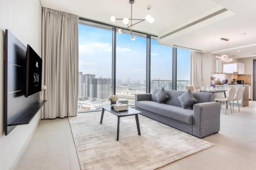 STAY BY LATINEM Luxury 2BR Holiday Home W2703 near Burj Khalifa, Dubai (foto 2)