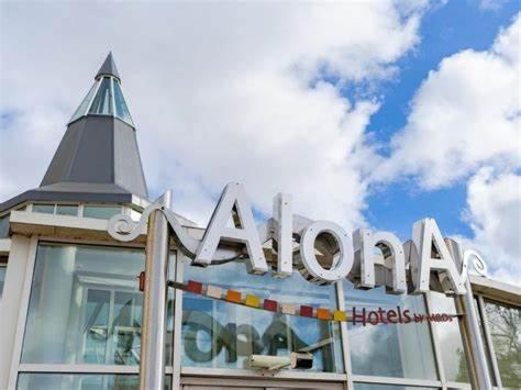 Alona Hotel