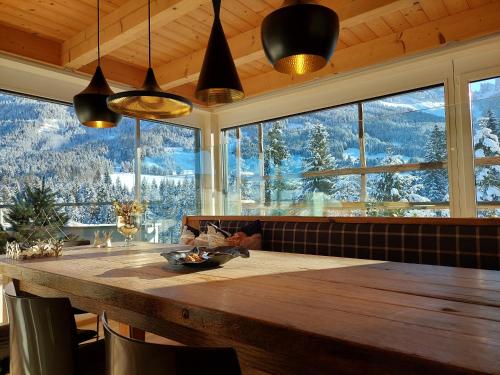 Oprema, Luxuslodge - Zeit zum Leben in Steuer