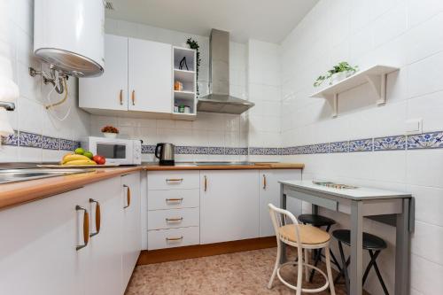 Apartment with Balcony image 10