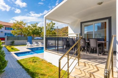Villa Sasha 2 photo 4