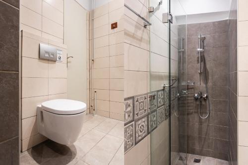 Zeus Temple view 2BD Apartment by UPSTREET - image 11