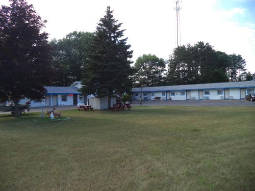 Accommodation in Montello