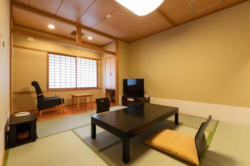 Japanese-Style Special Room with Open-Air Bath - Smoking