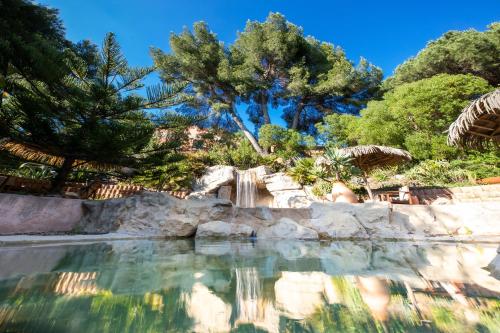 Garden, Hotel Residence Les Medes in Porquerolles