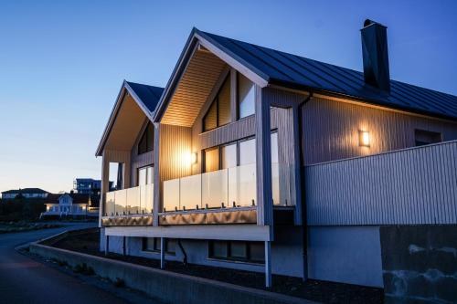 A szálláshely kívülről, Stylish Coastal House with Stunning Ocean View in Borhaug