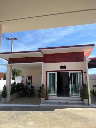 PICHAPON RESORT - 숙소 외관