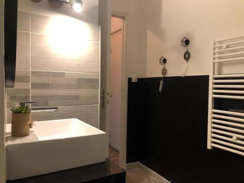 Studio au pied de la cité