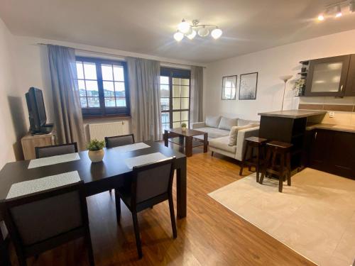 Apartamenty Bałtyckie - Bulwar Portowy - widok na port, centrum, najlepsza lokalizacja w Ustce