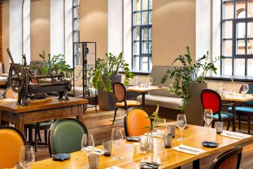 Vienna House by Wyndham Andel's Lodz