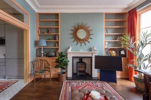 Veeve - Natural Wonder - image 12