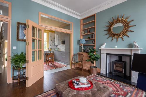 Veeve - Natural Wonder - image 8