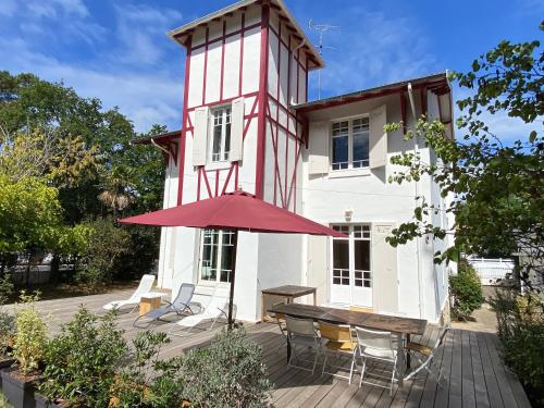 Villa Arcachon, 9 pièces, 8 personnes - FR-1-374-33