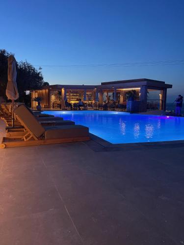 Creta Blue Boutique Hotel