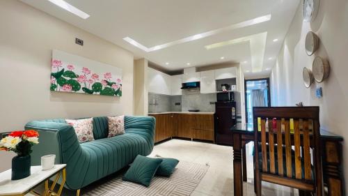 BluO 1BHK Suite - Balcony, Gym, Lift, Parking