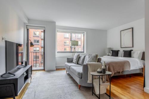 Chelsea studio w elevator wd nr Union Square NYC-1319, Нью-Йорк