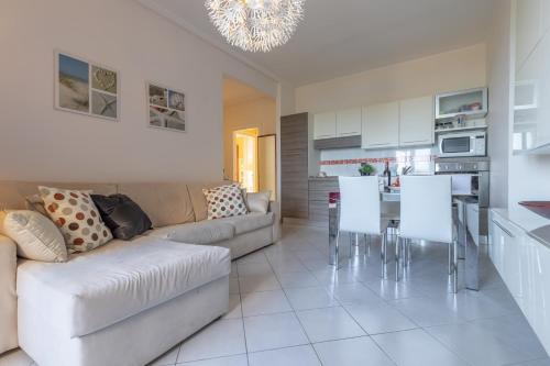  Italian Experience - BluMare Holiday Home in Porto Recanati