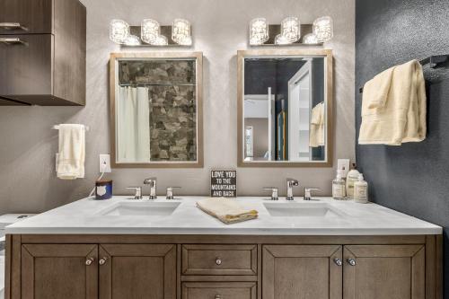 Linda Vista - Fully Fenced Backyard