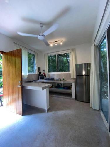 Cozumel Island - Cozy & Romantic Jungle Bungalow - WIFI/Netflix in Cozumel, Mexico