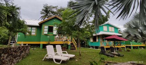 Hotel YELLOW HOME Providencia Isla