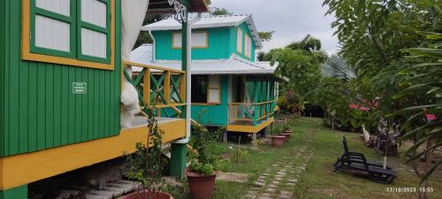 Hotel YELLOW HOME Providencia Isla