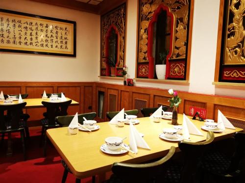 China Restaurant Hotel Lotus