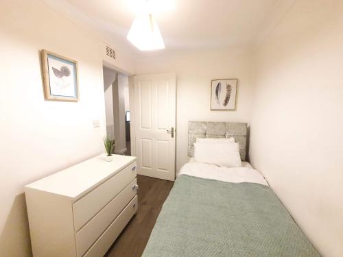 Picture of Accommodation In Stevenage 2 Bedrooms