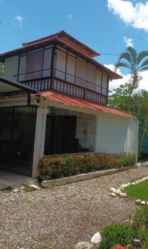 HOSPEDAJE TURÍSTICO CAMPESTRE "VILLA ALONDRA" Parqueo Privado GRATIS!