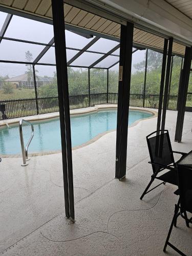 Seabreeze 3-Bedroom Pool Villa close to the beach!!! thumb 3