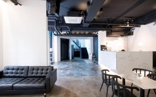 salon détente/TV commun, Canvas Hostel Black in Pusan