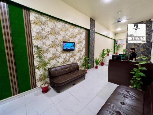 sala de TV, Seaview Lodge in Karachi